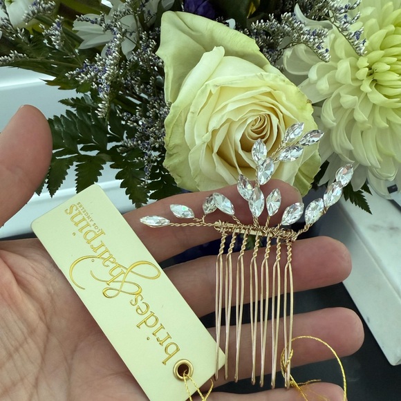 Brides & Hairpins NWT Raquel Comb main image 6